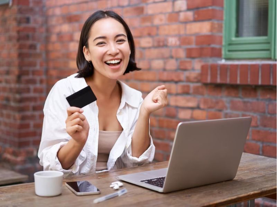 đăng ký mở thẻ tín dụng